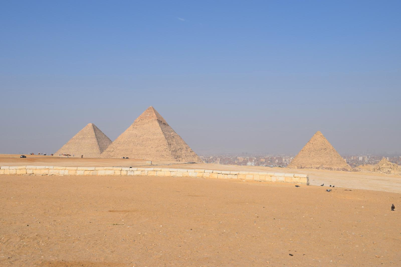 Pyramiden von Gizeh bei Kairo