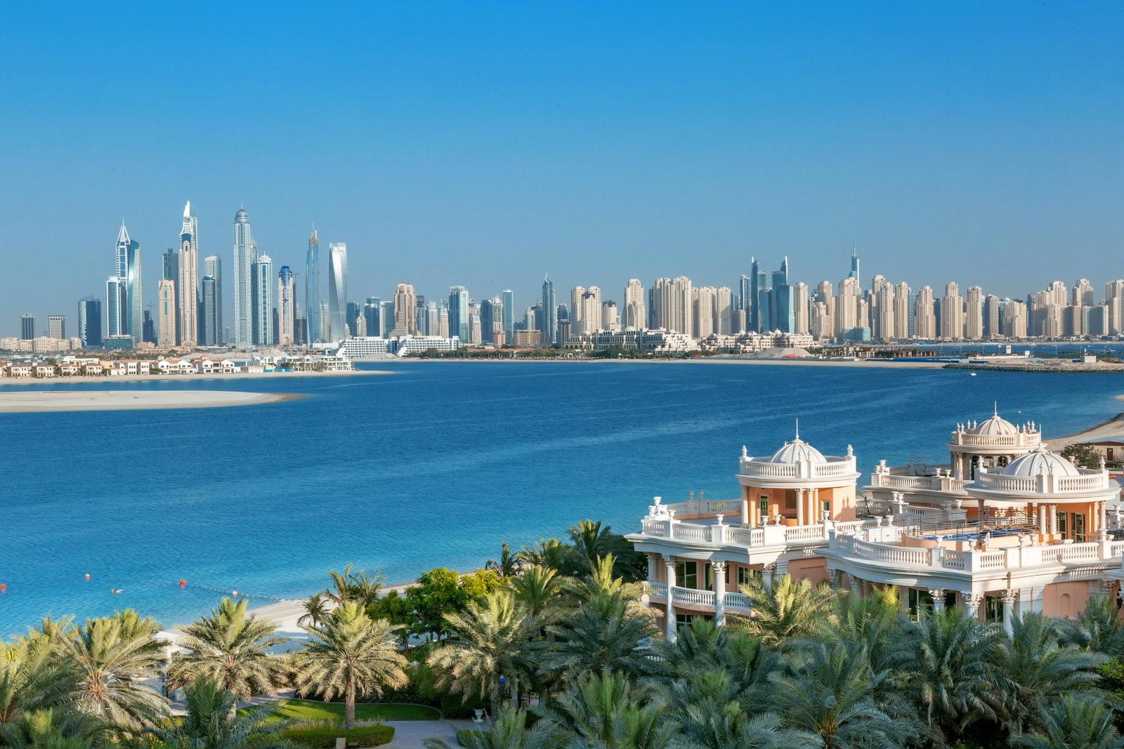 Dubai Marina, Palmen und Meer