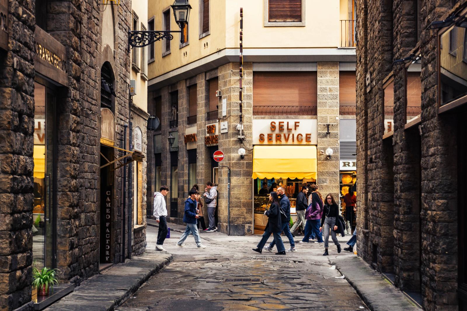 Historische Gasse in Florenz