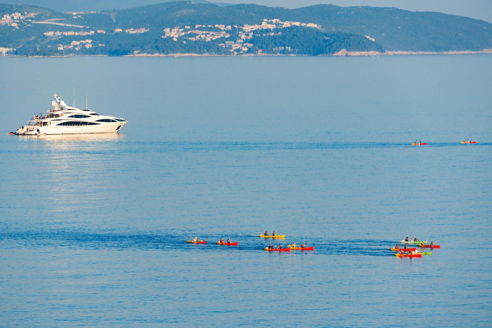  Kajak vor der Küste von Korčula]