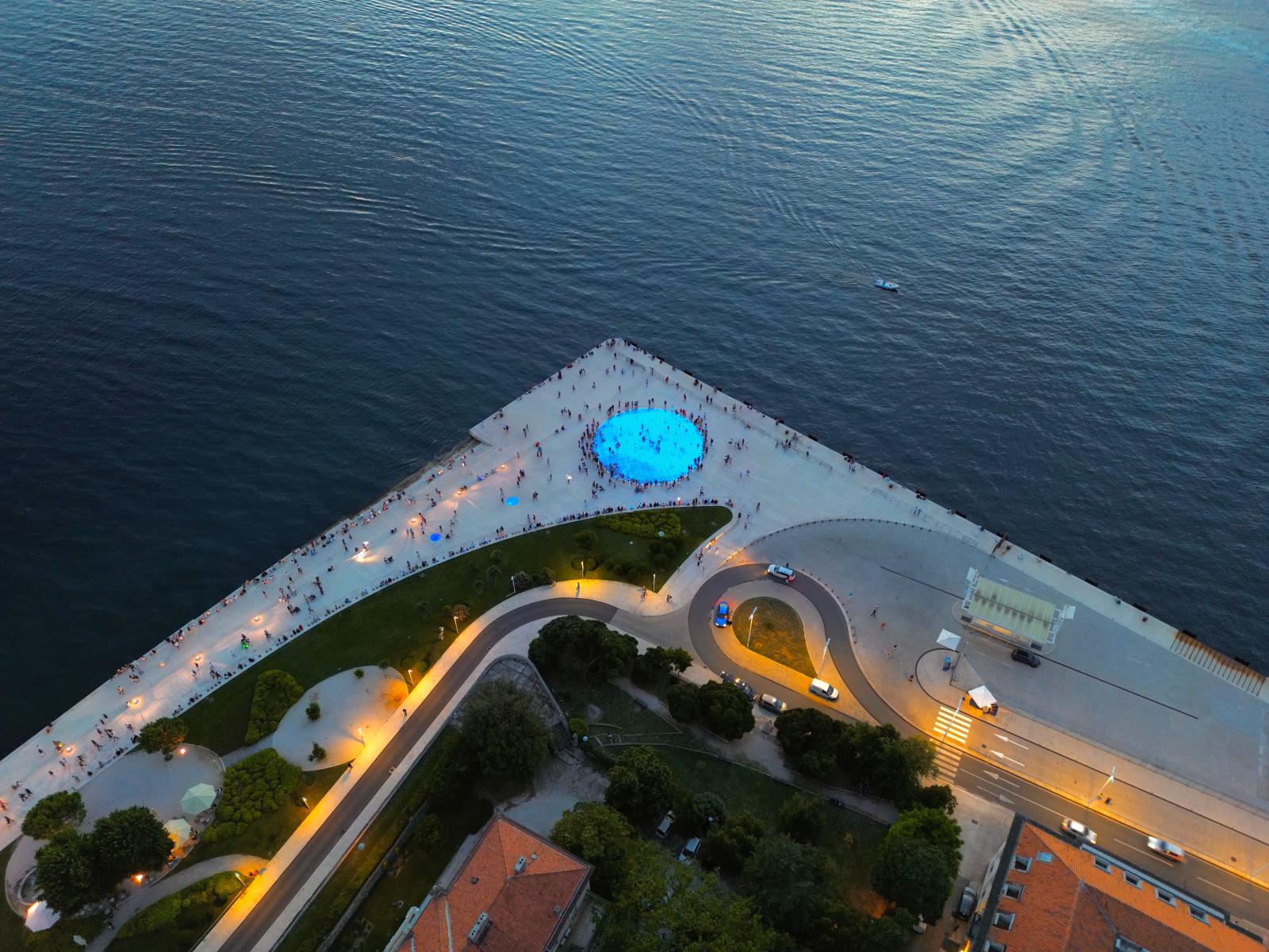 Meeresorgel und Uferpromenade von Zadar]