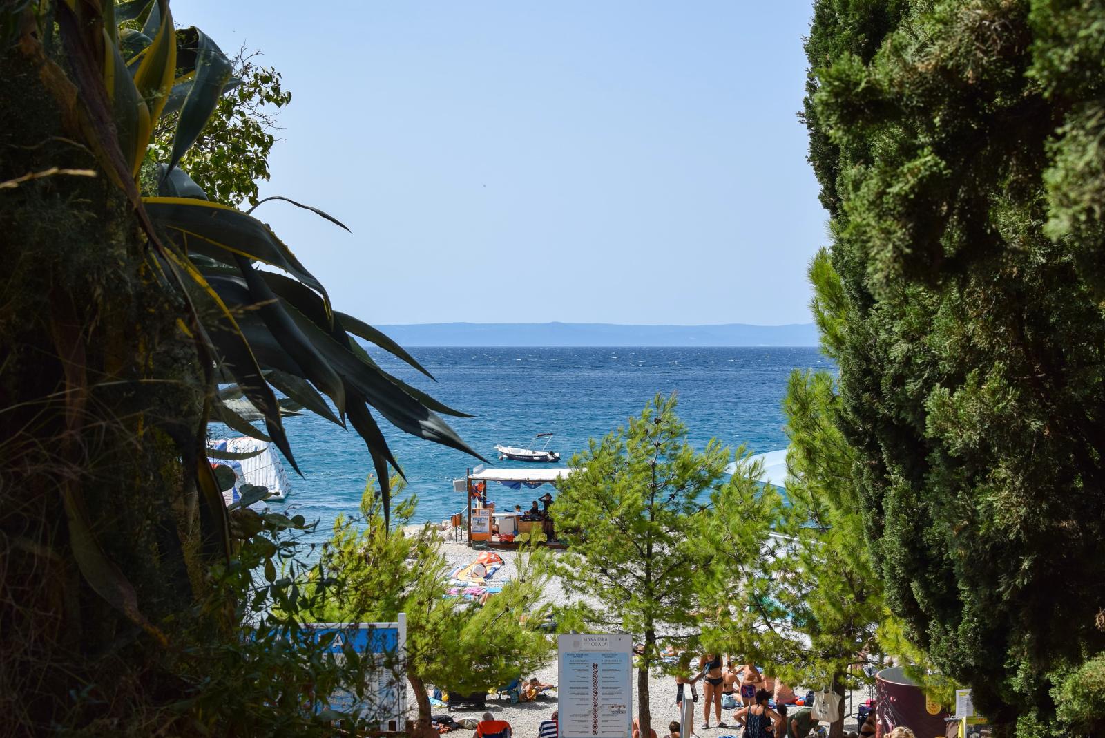 Strand der Makarska Riviera