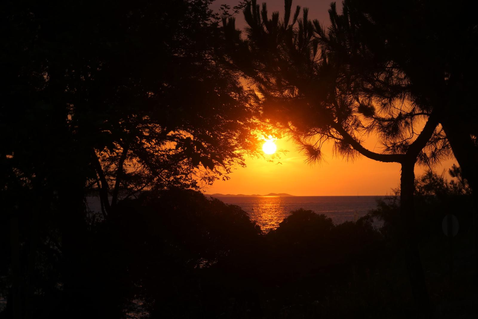 Sonnenuntergang über Zadar und der Adriaküste]