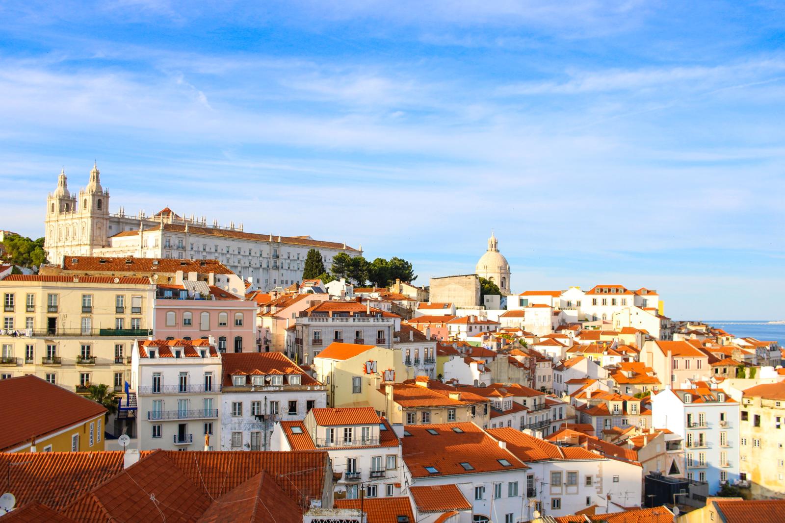 Hotel in Lissabon mit Blick über die historische Stadt