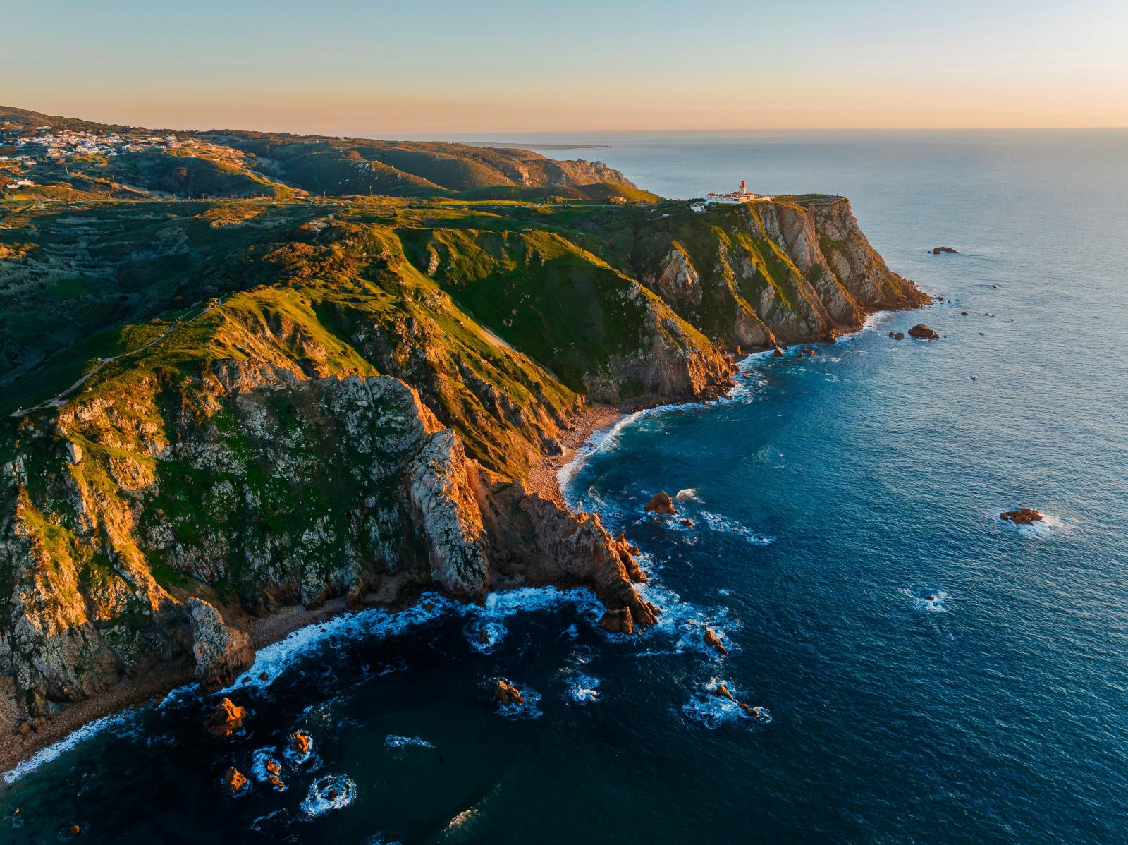 Panoramablick über die portugiesische Atlantikküste