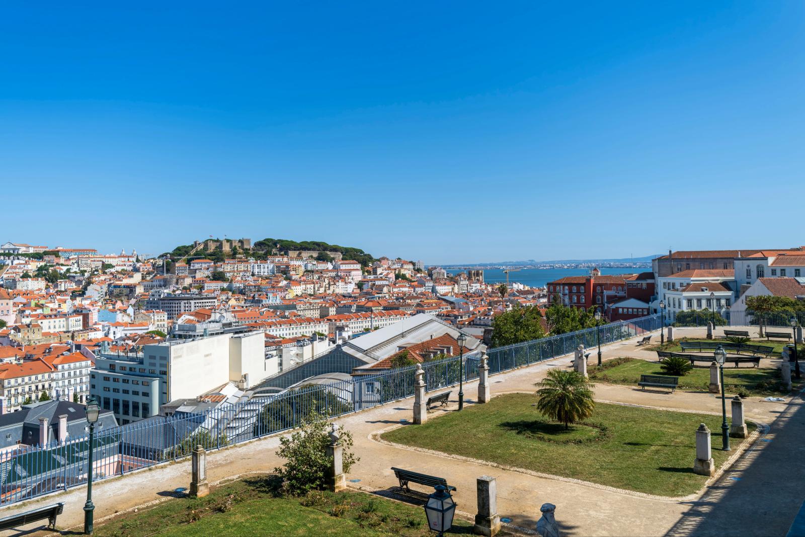 Aussicht über Lissabon von einem Miradouro