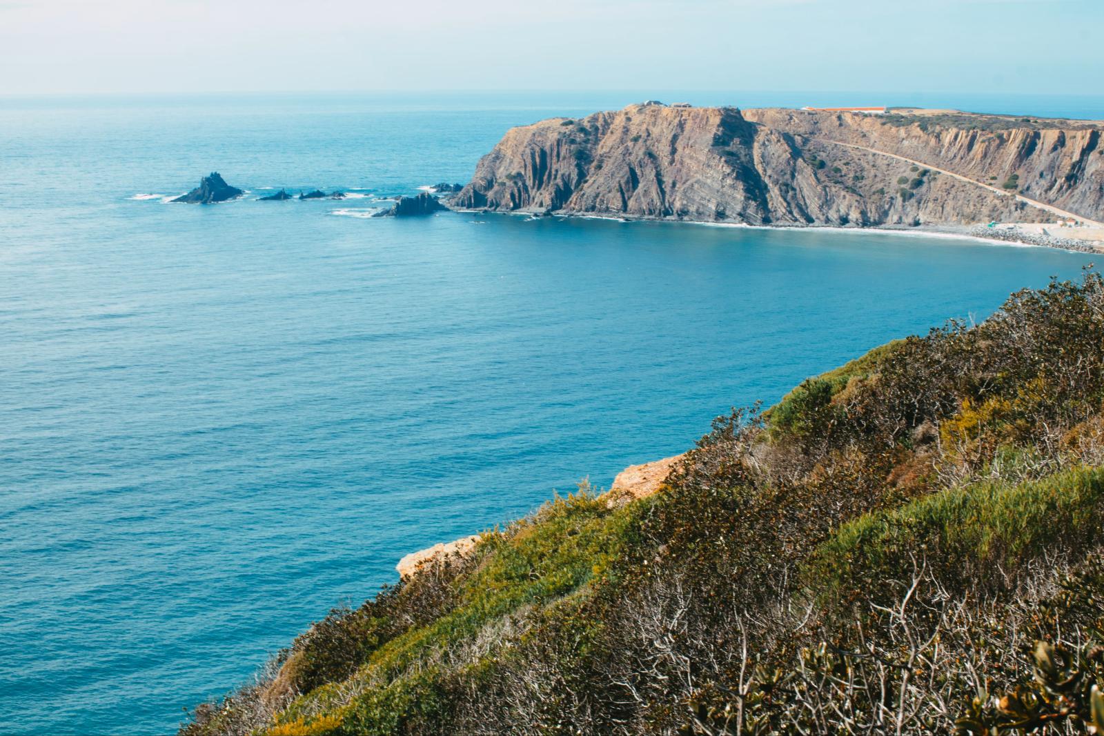 Panoramablick über die portugiesische Atlantikküste