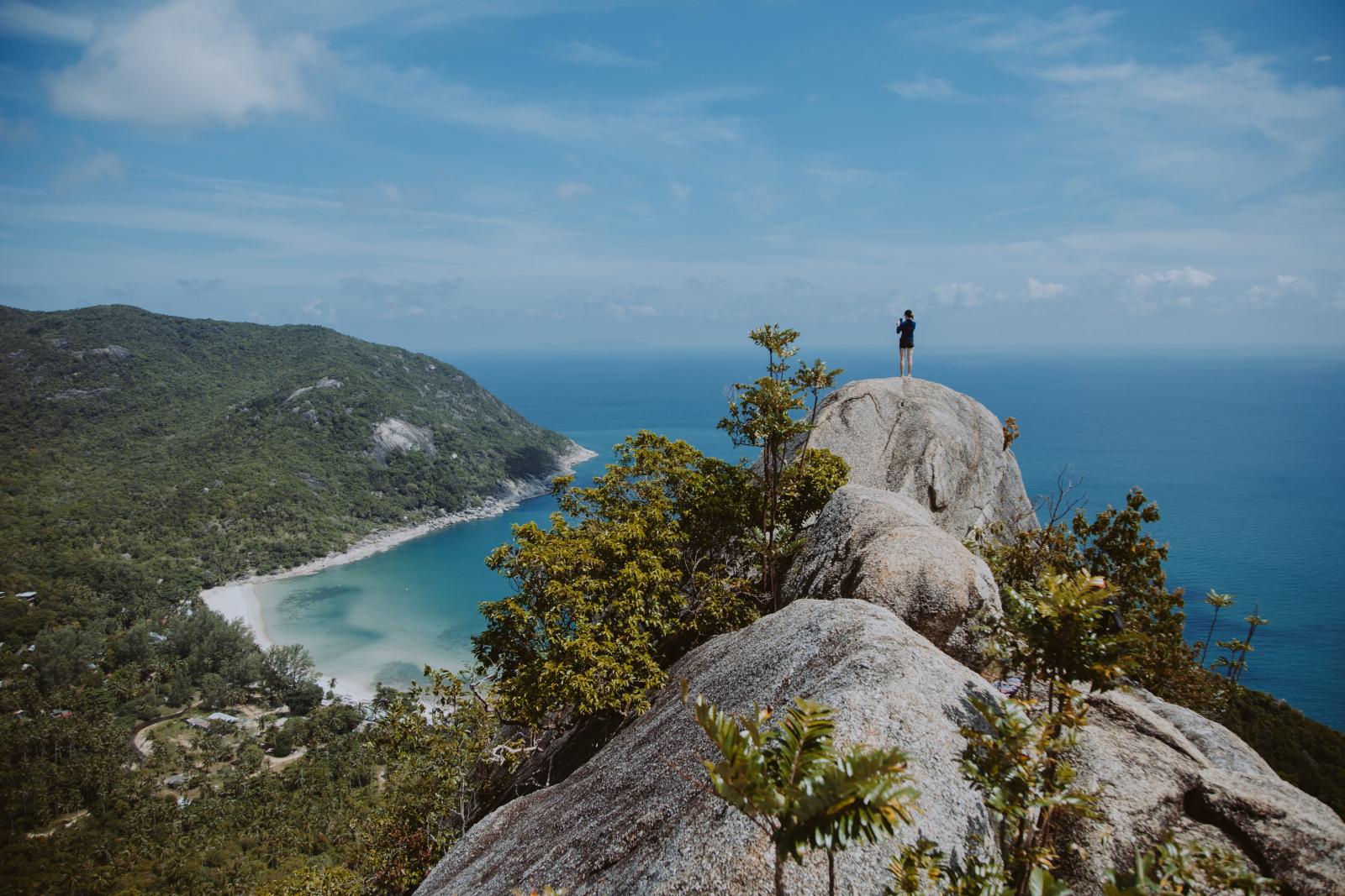 Traumhafte Insel- und Küstenlandschaft im Süden Thailands
