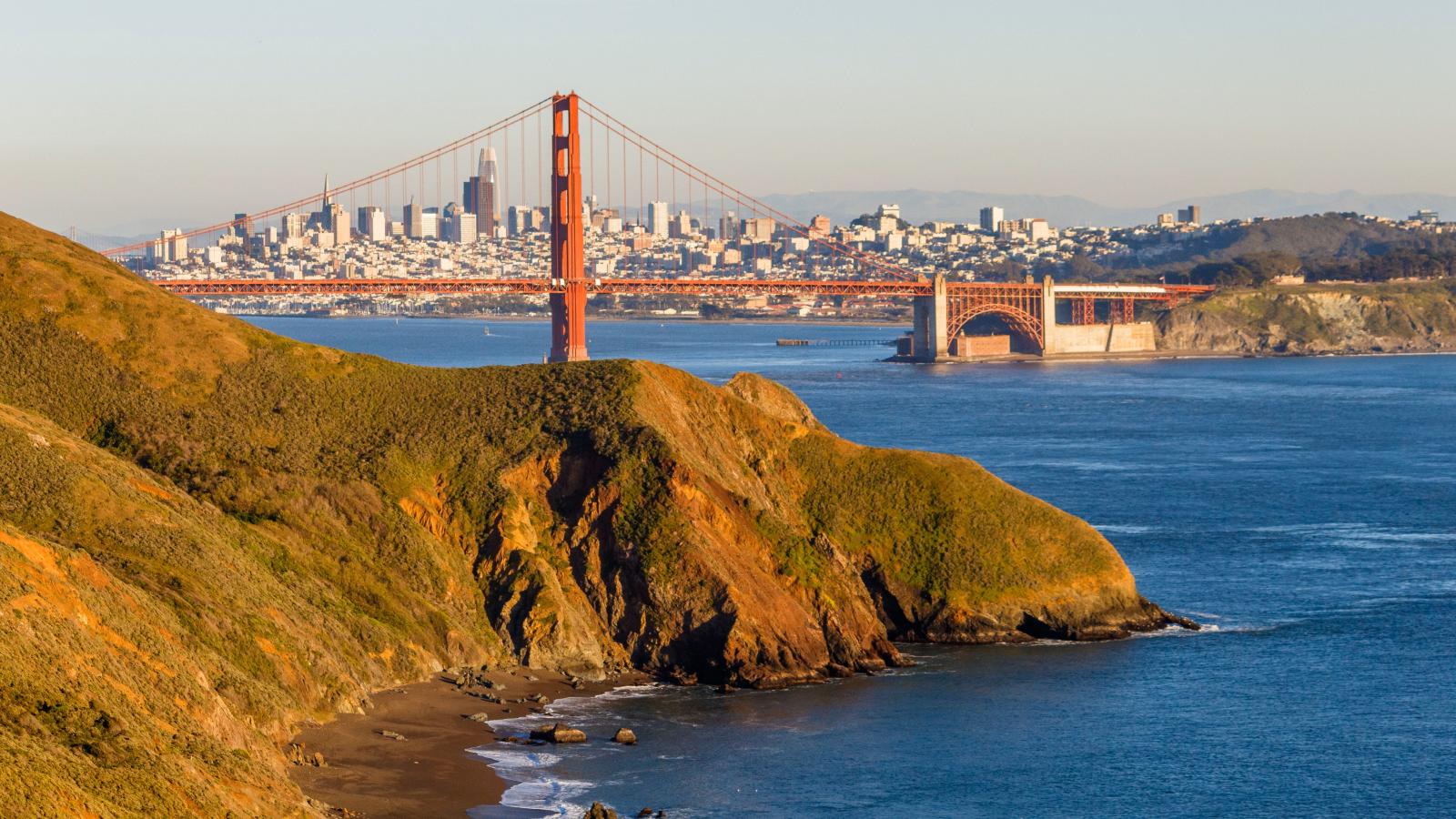 San Francisco mit Golden Gate Bridge und Pazifik