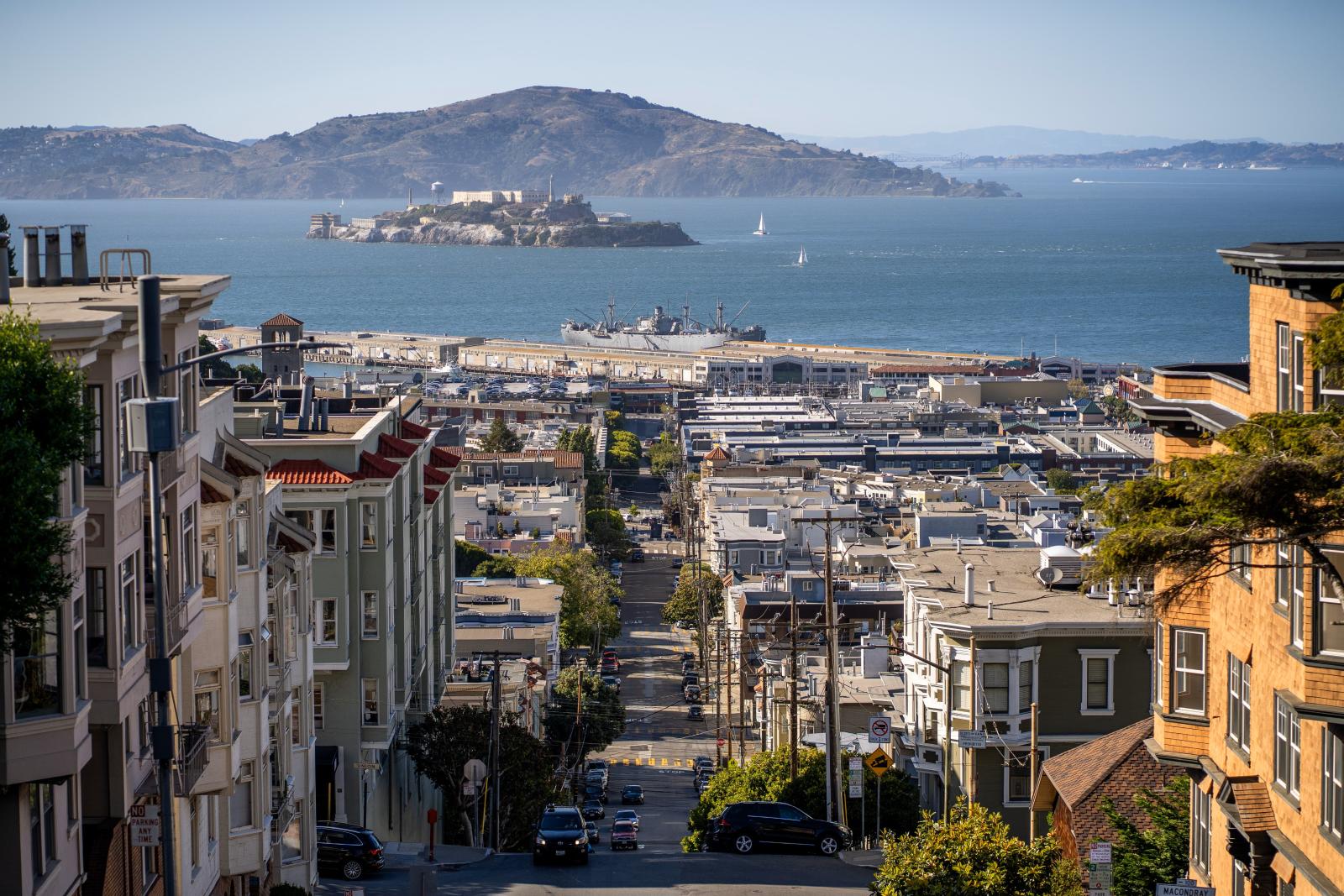Fisherman’s Wharf und Alcatraz in der Bucht