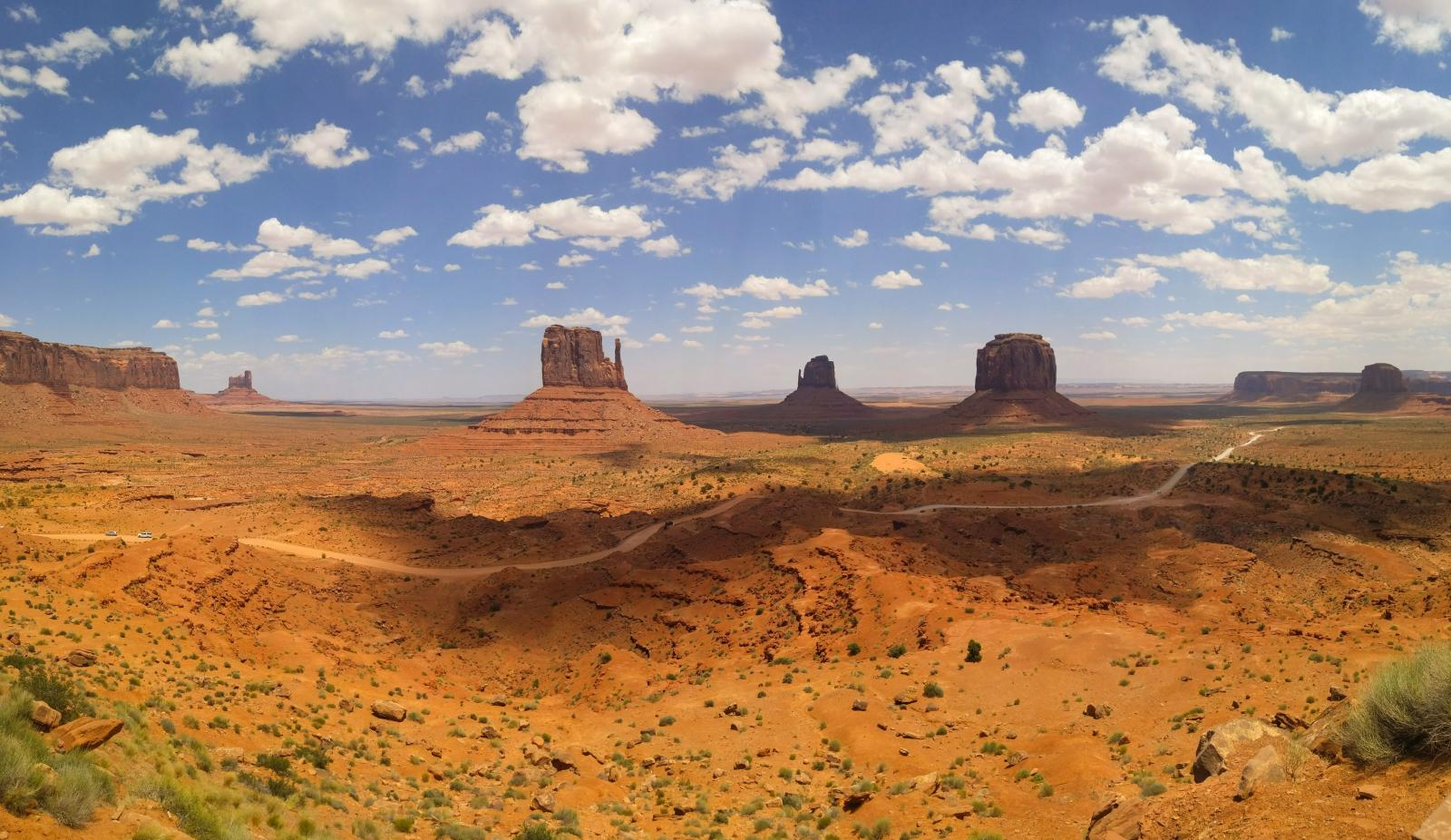 Monument Valley mit markanten roten Felsformationen