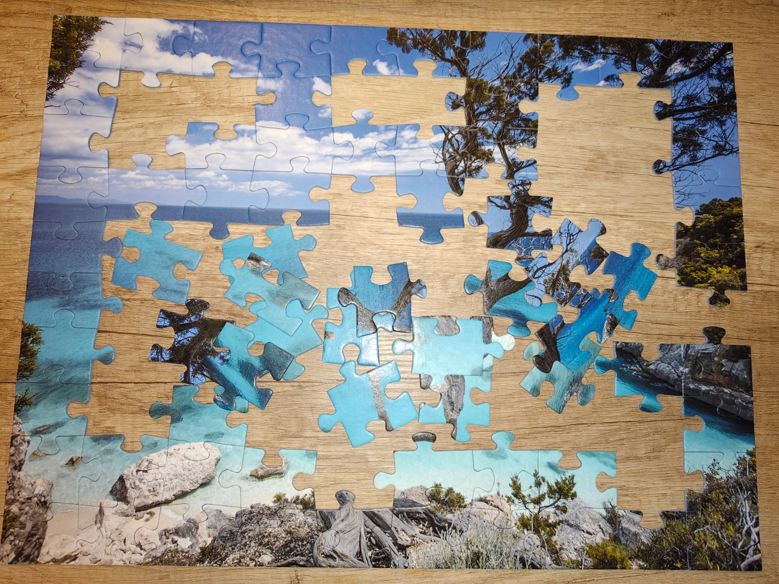 Puzzle für Flitterwochen, noch nicht ganz fertig gepuzzlet